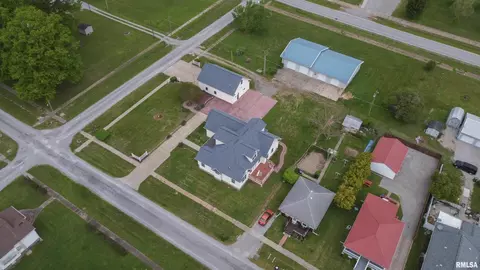 203 E Flora, Valier, IL 62891 photo 47