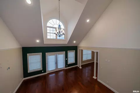 203 E Flora, Valier, IL 62891 photo 41