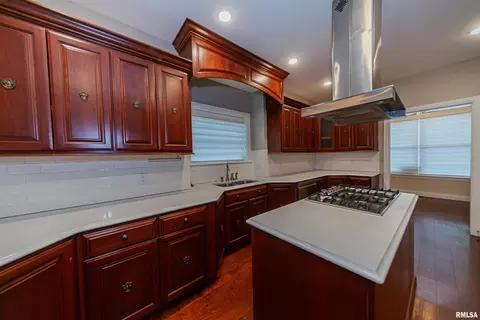 203 E Flora, Valier, IL 62891 photo 17
