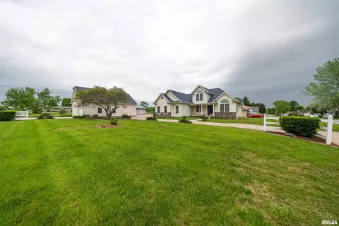203 E Flora, Valier, IL 62891 photo 65