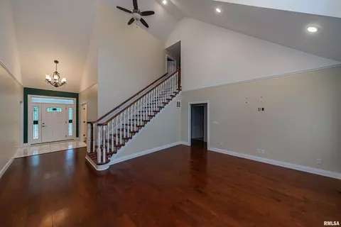 203 E Flora, Valier, IL 62891 photo 13