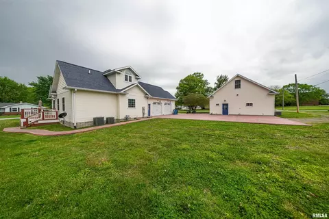 203 E Flora, Valier, IL 62891 photo 66