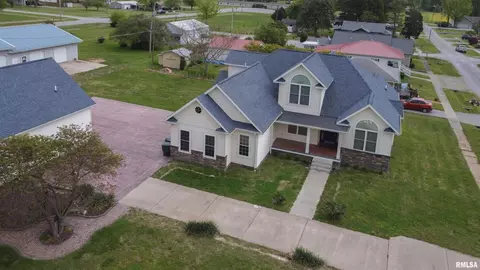 203 E Flora, Valier, IL 62891 photo 70