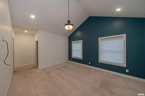 203 E Flora, Valier, IL 62891 photo 22