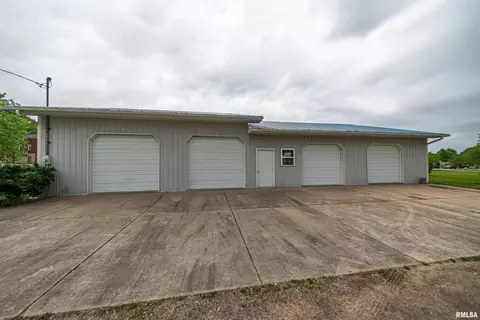203 E Flora, Valier, IL 62891 photo 59
