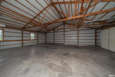203 E Flora, Valier, IL 62891 photo 54
