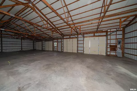 203 E Flora, Valier, IL 62891 photo 51