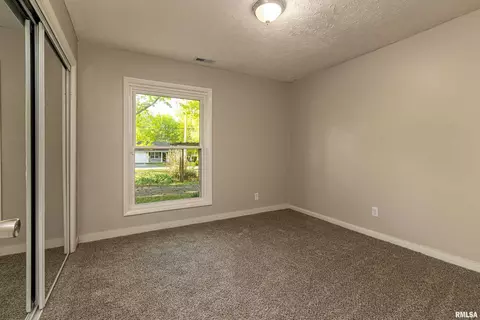301 E Ford St, Energy, IL 62933 photo 15