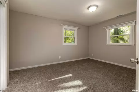 301 E Ford St, Energy, IL 62933 photo 13
