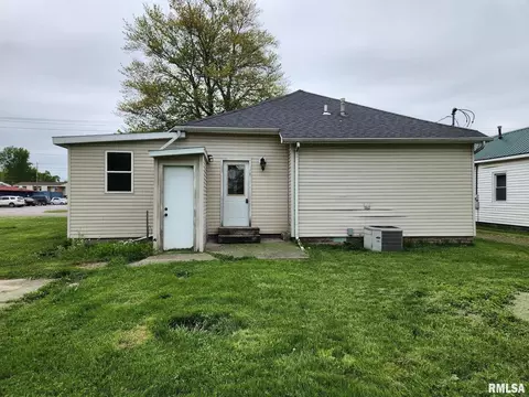 540 E North Ave, Flora, IL 62839 photo 15