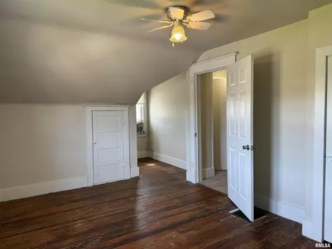 203 Freeman St, Anna, IL 62906 photo 31