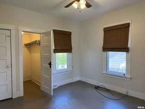 203 Freeman St, Anna, IL 62906 photo 19