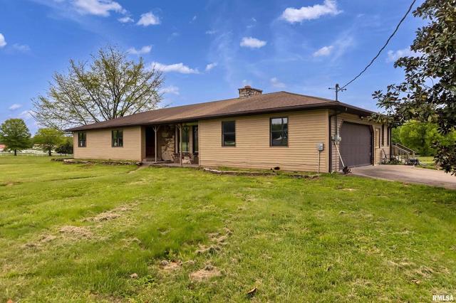 140 Old Bloomfield Rd, Vienna, IL 62995