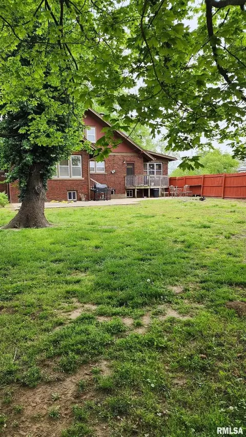 103 E High St, Anna, IL 62906 photo 28