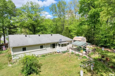 19365 Corinth Rd, Pittsburg, IL 62974 photo 2
