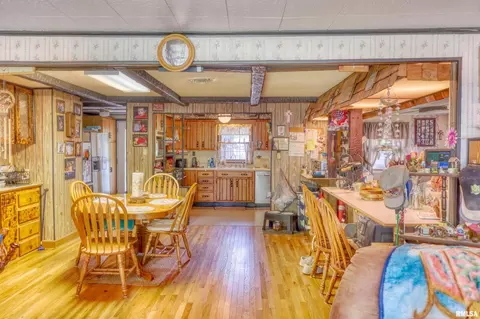 19365 Corinth Rd, Pittsburg, IL 62974 photo 3