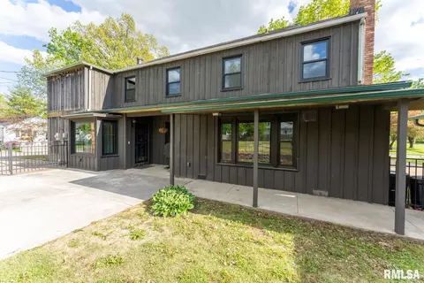 204 E Allen St, Marion, IL 62959 photo 43