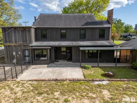 204 E Allen St, Marion, IL 62959 photo 42