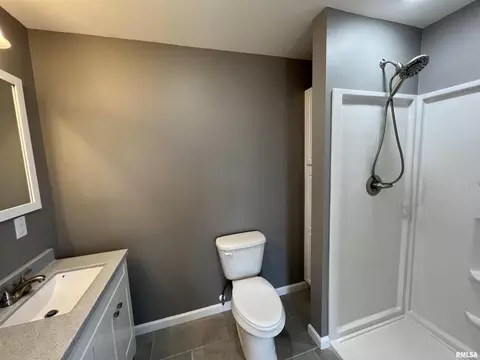 1202 Broadway St, Eldorado, IL 62930 photo 18