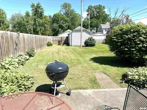 219 N Cherry St, Centralia, IL 62801 photo 12
