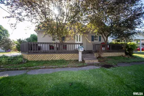 602 S Thomas St, Christopher, IL 62822 photo 21