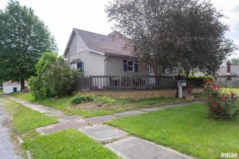 602 S Thomas St, Christopher, IL 62822 photo 23