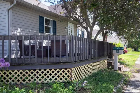 602 S Thomas St, Christopher, IL 62822 photo 12