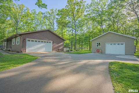 3717 Hotze Rd, Salem, IL 62881 photo 4