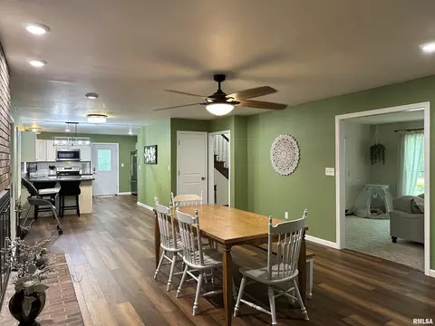 505 Forest Dr, Herrin, IL 62948 photo 21