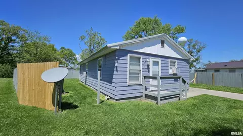 84 Yakima Cir, Mcclure, IL 62957