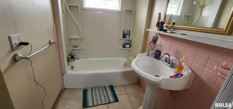 401 W Ray Ave, Christopher, IL 62822 photo 33
