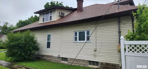 401 W Ray Ave, Christopher, IL 62822 photo 5