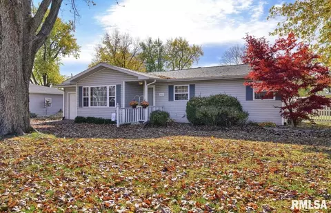 6709 W Main St, Maryville, IL 62062