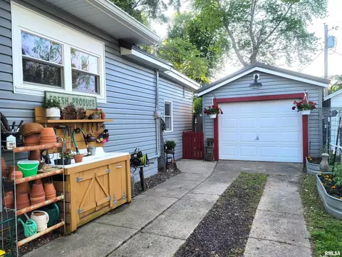 413 E 5th St, Flora, IL 62839 photo 84