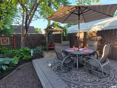 413 E 5th St, Flora, IL 62839 photo 93
