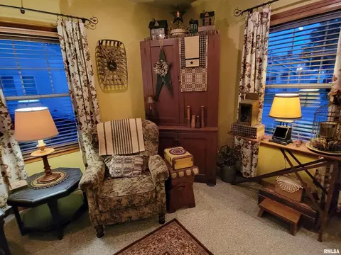 413 E 5th St, Flora, IL 62839 photo 21