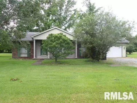 114 Pankey Rd, Carrier Mills, IL 62917
