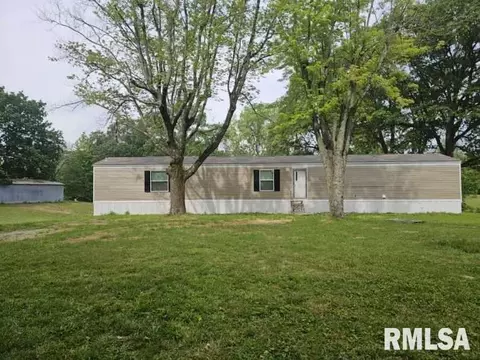13797 N Two Mile Creek Ln, Mount Vernon, IL 62864