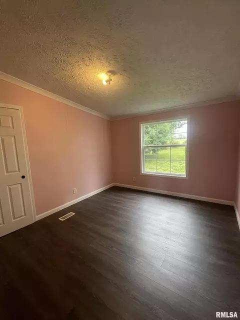 1404 County Road 750 E, Carmi, IL 62821 photo 6