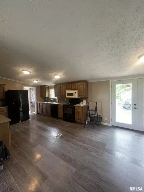 1404 County Road 750 E, Carmi, IL 62821 photo 2