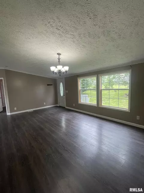 1404 County Road 750 E, Carmi, IL 62821 photo 8