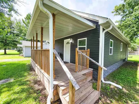 211 Adams St, Flora, IL 62839 photo 52