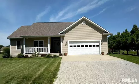 1681 Joy Ln, Centralia, IL 62801 photo 3