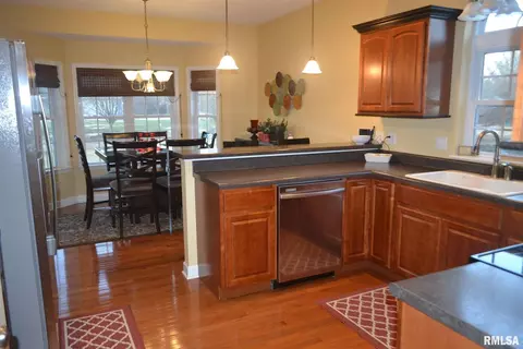 1681 Joy Ln, Centralia, IL 62801 photo 16