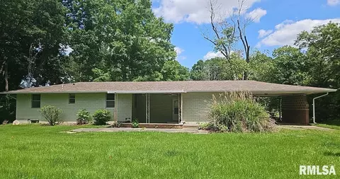 2413 Shaw Rd, Centralia, IL 62801 photo 4