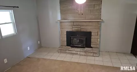 2413 Shaw Rd, Centralia, IL 62801 photo 8