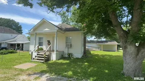 708 William St, Marion, IL 62959 photo 17