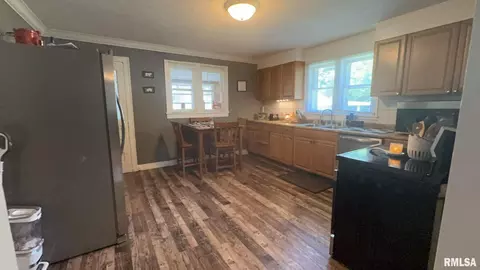 708 William St, Marion, IL 62959 photo 5