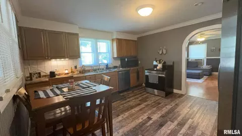 708 William St, Marion, IL 62959 photo 6