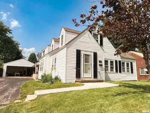 505 S Green St, Anna, IL 62906
